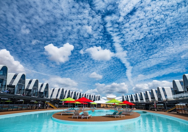 响沙湾,沙漠,度假地,景区,旅游,图片,照片,摄影,内蒙古响沙湾,内蒙古旅游,鄂尔多斯市旅游,莲花酒店,莲花度假酒店,莲沙度假岛,福沙度假岛,悦沙休闲岛,仙沙休闲岛,一粒沙度假村,在线预订,预定,旅行社,AAAAA,5A级旅游景区,库布齐,库布其沙漠,库布其旅游