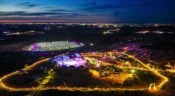 响沙湾,沙漠,度假地,景区,旅游,图片,照片,摄影,内蒙古响沙湾,内蒙古旅游,鄂尔多斯市旅游,莲花酒店,莲花度假酒店,莲沙度假岛,福沙度假岛,悦沙休闲岛,仙沙休闲岛,一粒沙度假村,在线预订,预定,旅行社,AAAAA,5A级旅游景区,库布齐,库布其沙漠,库布其旅游